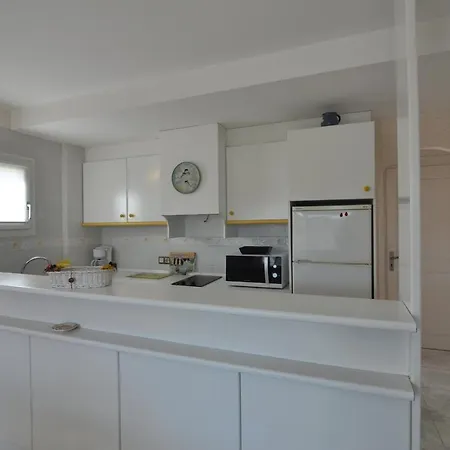 Rnet - Helios Costa Brava Santa Margarita Apartment Roses